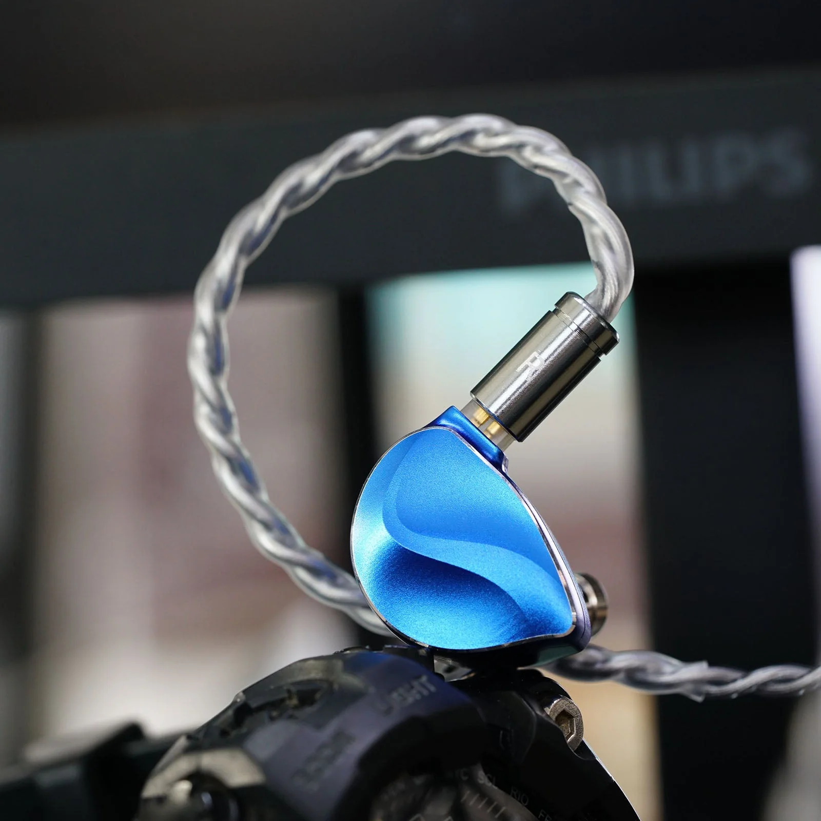 BQEYZ X Angelears Winter Ultra - Image 12